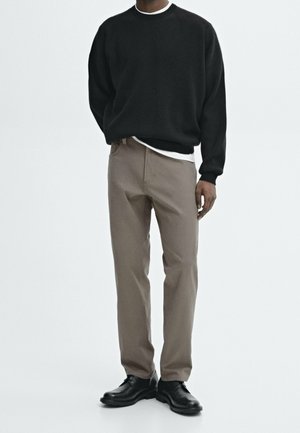 Jeans Tapered Fit - khaki