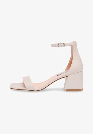 Steve Madden Páskové sandály - light pink