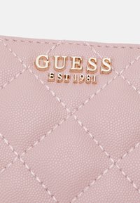 Guess CARLY SMALL ZIP AROUND - Portofel - mauve