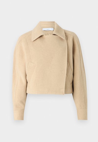 Iro SYANA - Viegla jaka - light camel