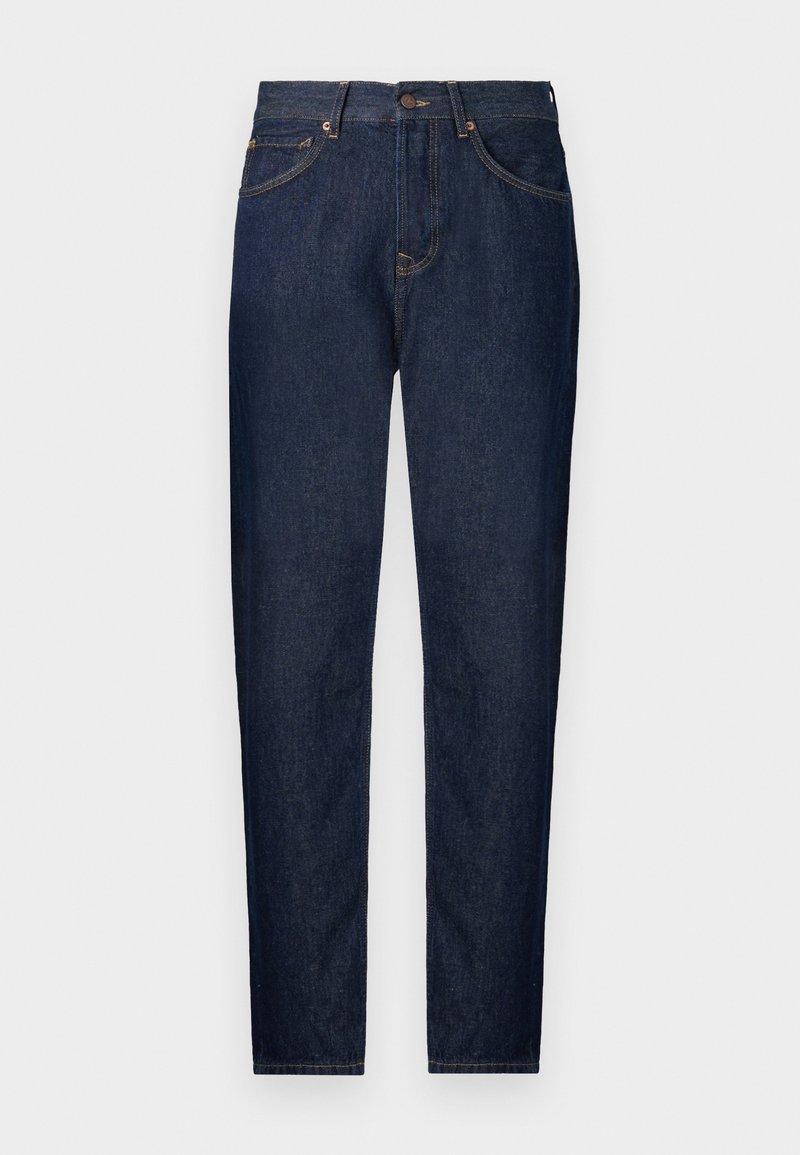 Dunkelblaue Denim-Jeans mit schlanker Passform, ausgestattet mit fünf Taschen, einem Reißverschluss und kontrastierenden goldenen Nähten. Glatte Textur mit einem klassischen Design.