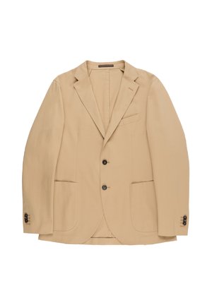 Beige herenblazer met inkeping revers, twee knopen aan de voorkant, manchetten met drie knopen en drie zakken, plat gelegd op een witte achtergrond.