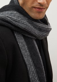 Next Schal - monochrome stripe