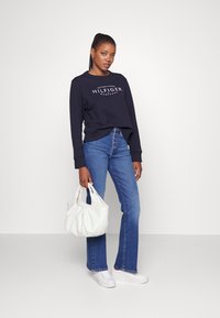 Tommy Hilfiger NEW BRANDED  - Sweatshirt - desert sky