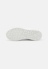 Skechers Wide Fit UNO - Sneakers low - white