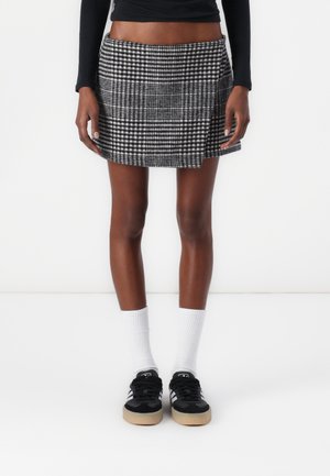 Mid Rise Wrap Skort - Miniskjørt - black denim