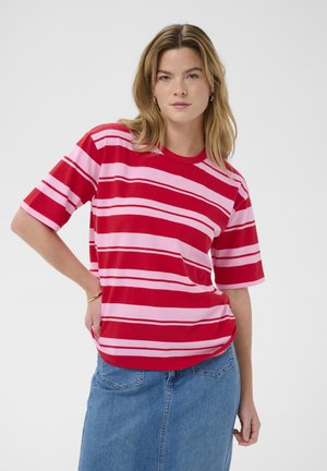 WINNY  - T-shirt z nadrukiem