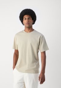 Lindbergh O NECK TEE OVERSIZE - Tricou basic - light khaki