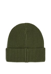 Roheline kootud beanie müts ribakujundusega, millel on volditud äär. Disainitud sooja ja mugavuse tagamiseks.