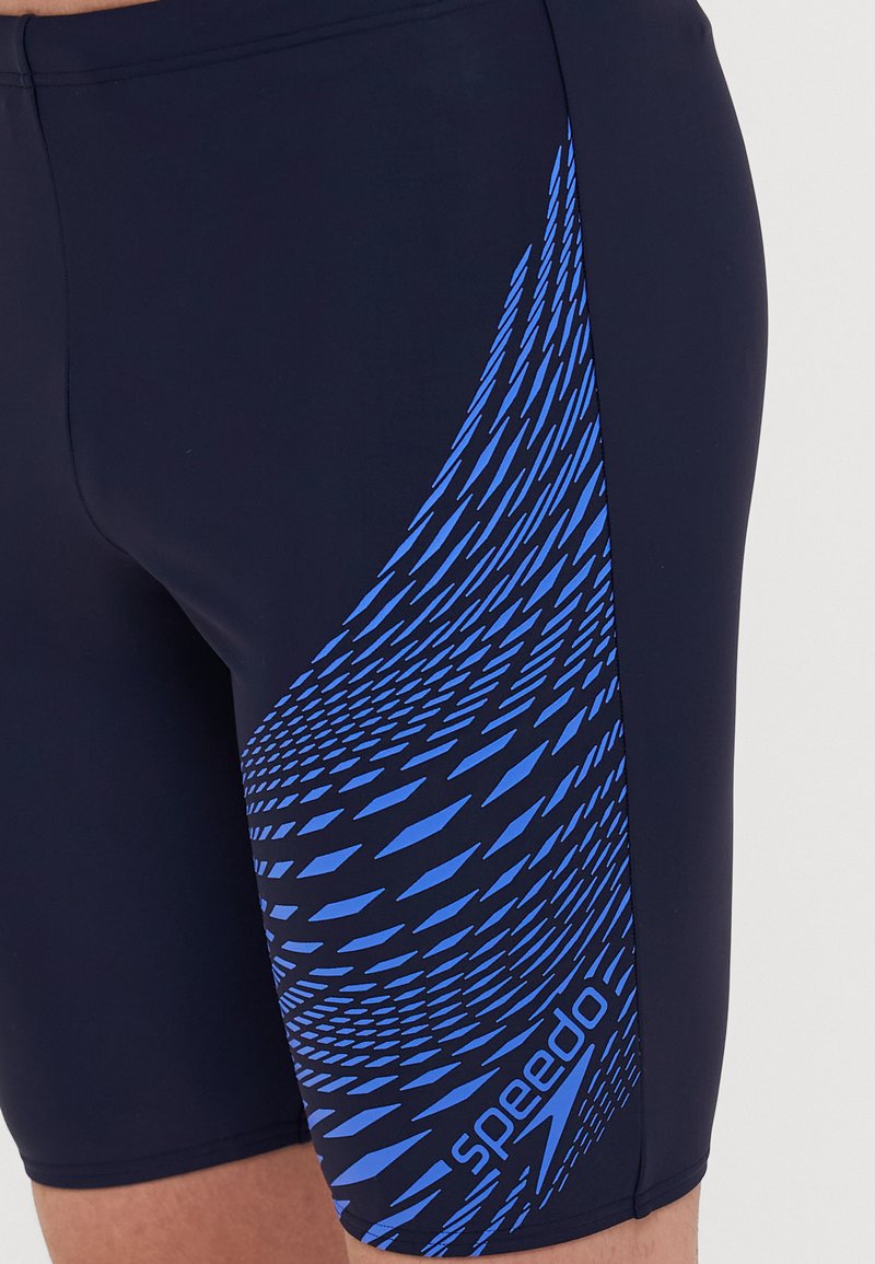 Speedo