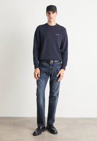 Calvin Klein MICRO LOGO REPREVE - Felpa - night sky