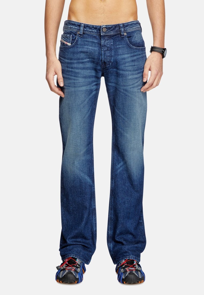Diesel - - Jeansy Straight Leg, Powiększ