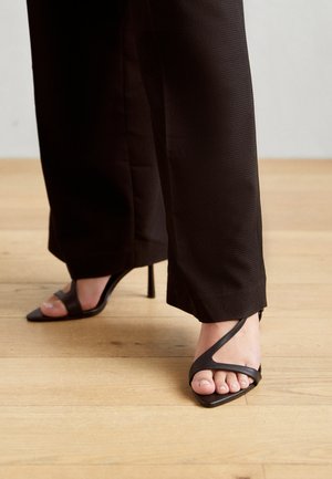 LEATHER - Sandaler med høye hæler - black