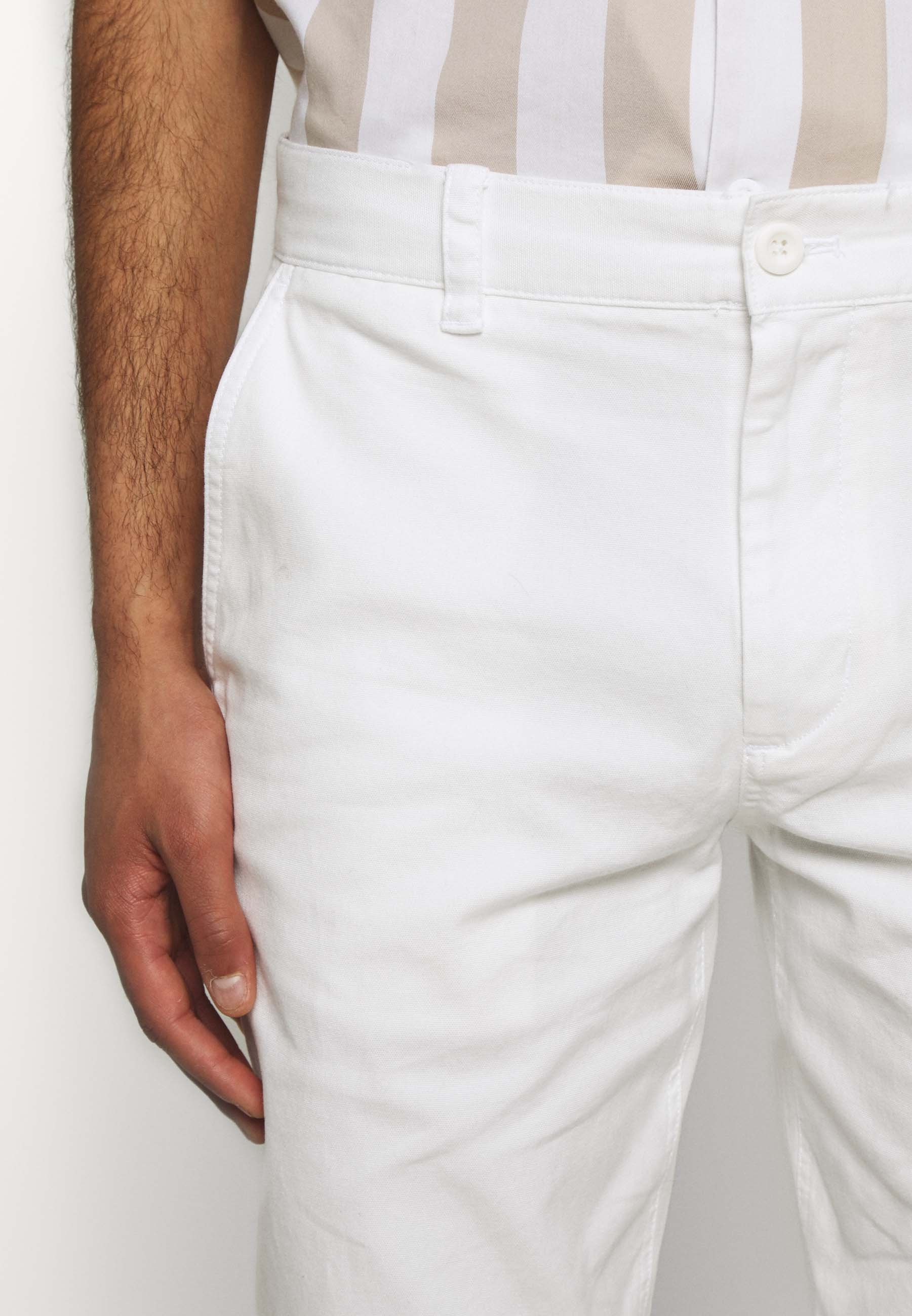 Club Monaco STRAIGHT LEG WORK PANT Bukse white Zalando.no Club Monaco STRAIGHT LEG WORK PANT - Bukse - white