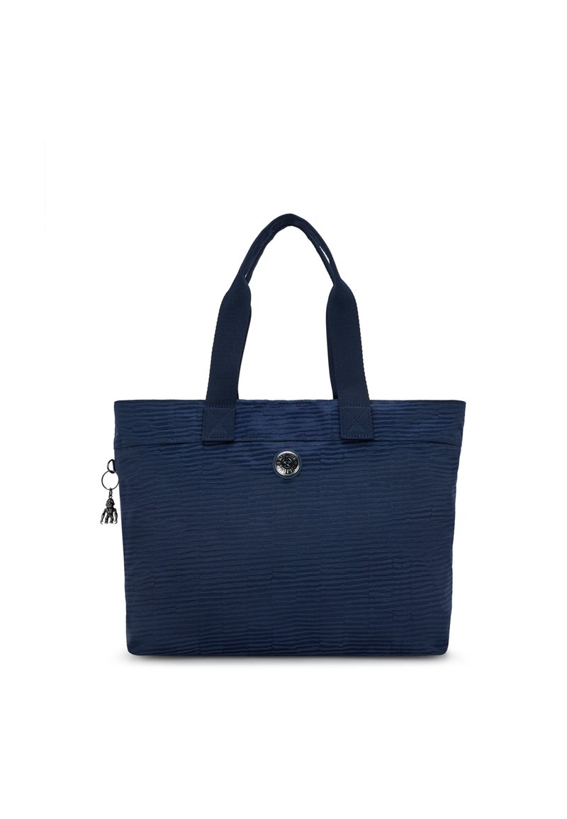 Marinblå tote-väska i texturerat tyg, med två stadiga handtag, silverfärgad logodetalj och sidotassel. Rektangulär form med dragkedjeslutning.