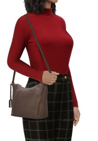 Picard PURE - Umhängetasche - earth