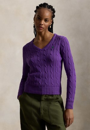 CABLE-KNIT COTTON V-NECK SWEATER - Svetrík - magenta