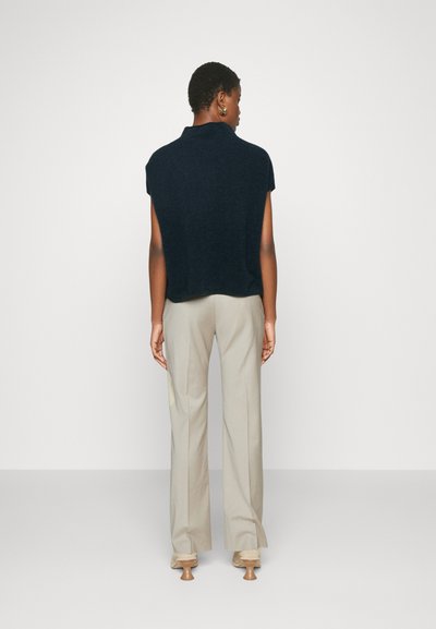 Filippa K XIMENA SWEATER - Džemperis - forest green
