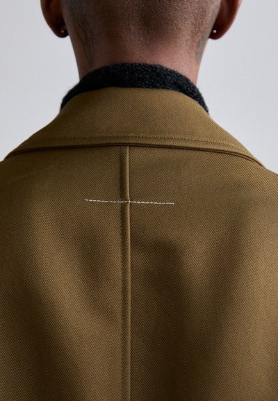 MM6 Maison Margiela COAT - Palton clasic - khaki