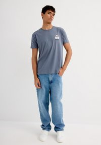 INSIDE SUMO - Camiseta estampada - azul