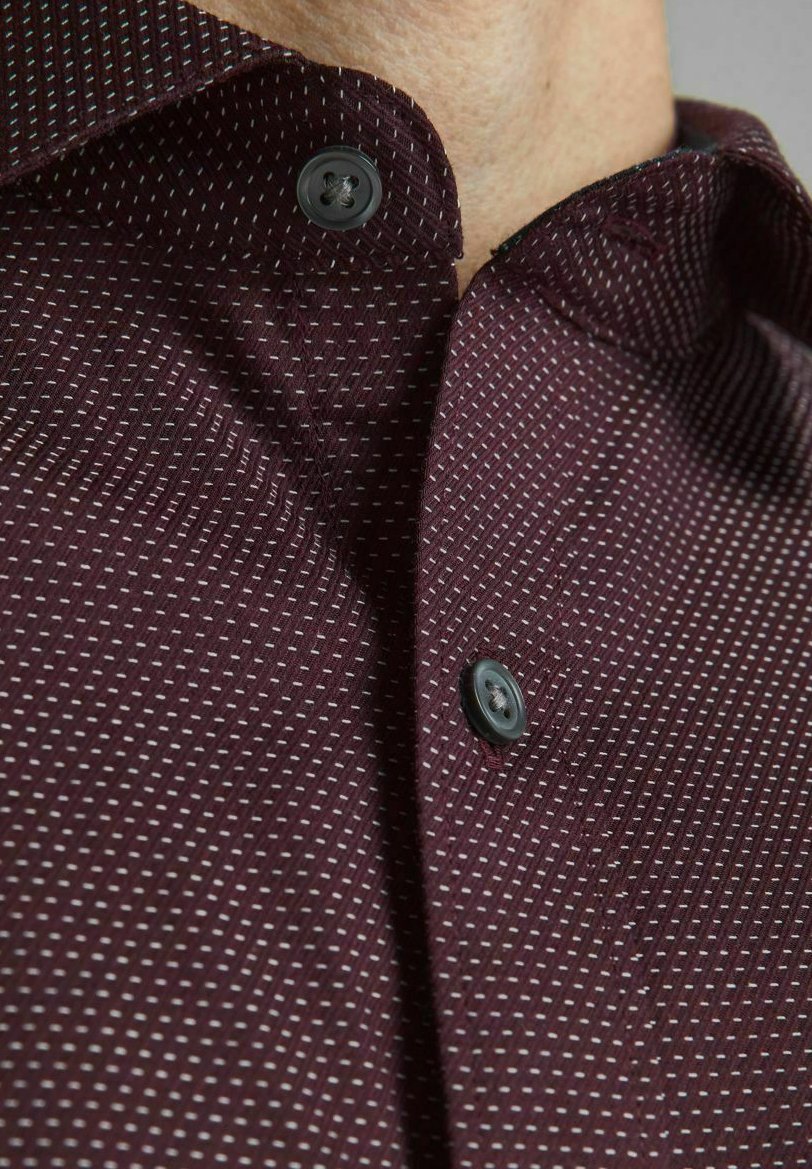 Herren SLIM FIT DOBBY - Hemd Herren SLIM FIT DOBBY - Hemd
