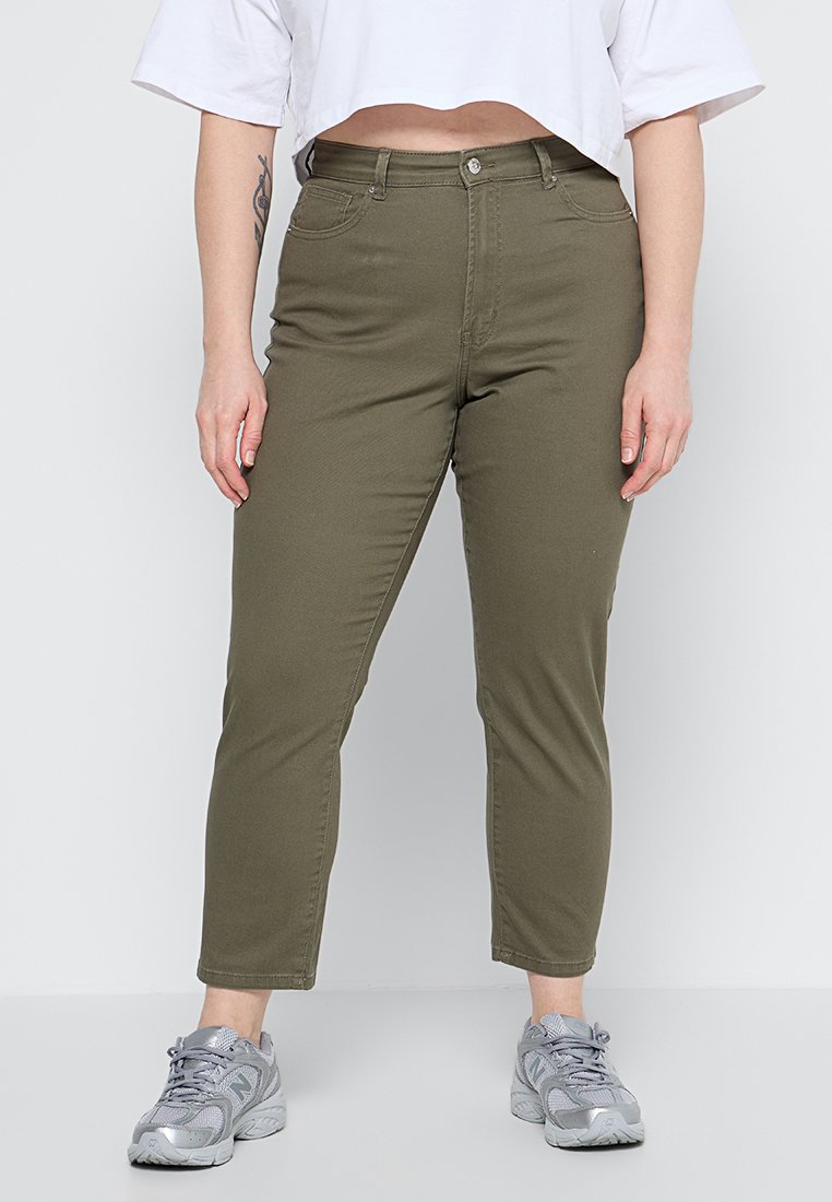 ONLY Carmakoma Slim fit jeans olijfgroen