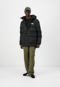 Helly Hansen VARDO - Parka - black