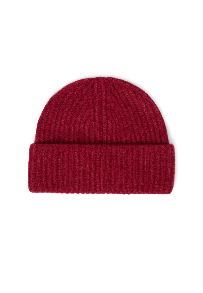 Bonnet en tricot rouge avec une texture côtelée, comprenant un revers plié en bas. Le matériau doux contribue à la chaleur et au confort.