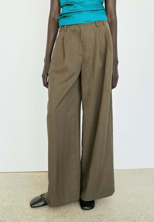Massimo Dutti, TECHNICAL WIDE-LEG PLEATED PANTS - Pantalon classique - mottled brown
