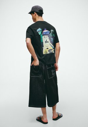 Bershka, RELAXED FIT, czarny