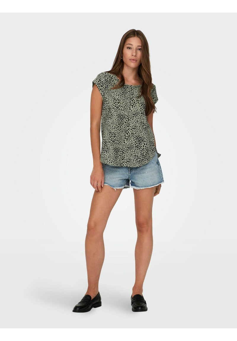 ONLY ONLVIC AOP  - Camiseta estampada - seagrass