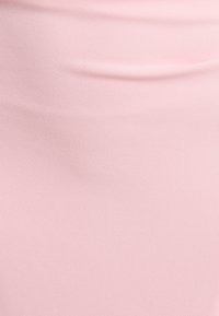 CALLI HOLSIE - Pārliekama kleita - pale pink