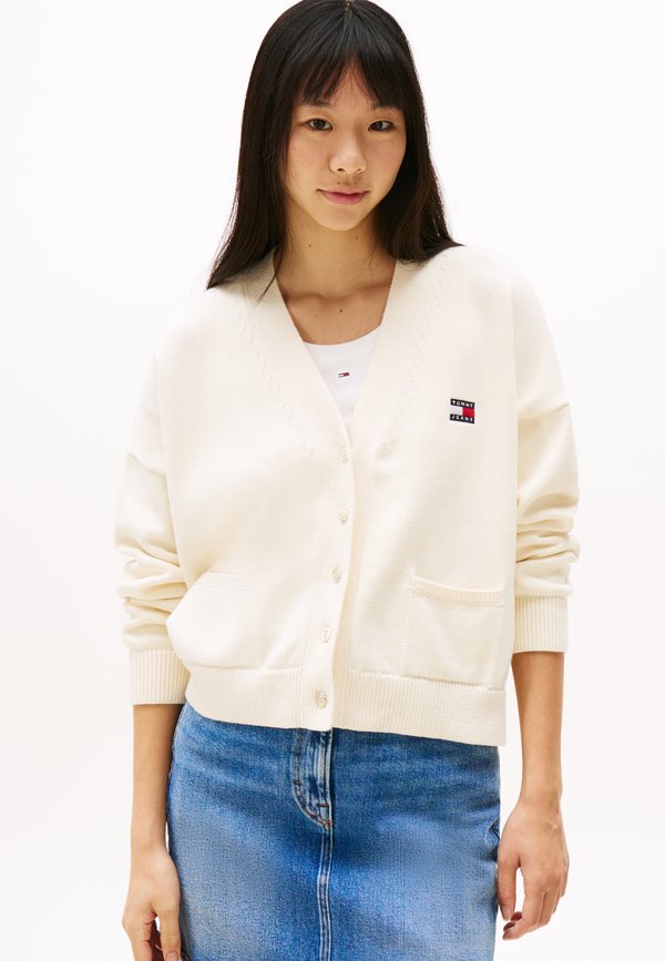 CABLE CARDIGAN - Cardigan