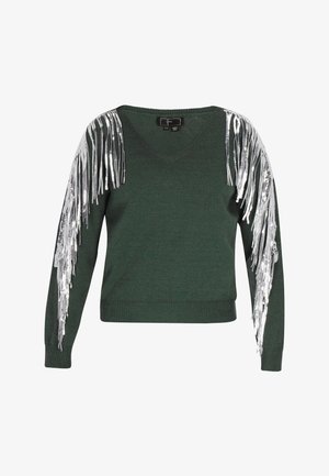 Grøn sweater med v-hals, prydet med sølvfringe detaljer på skuldrene. Lavet af blødt strikmateriale, har den lange ærmer og en tætsiddende kant.