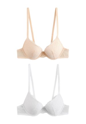 Zwei gepolsterte Spitzen-BHs, einer beige und einer weiß, in Vorderansicht mit verstellbaren dünnen Trägern auf weißem Hintergrund.