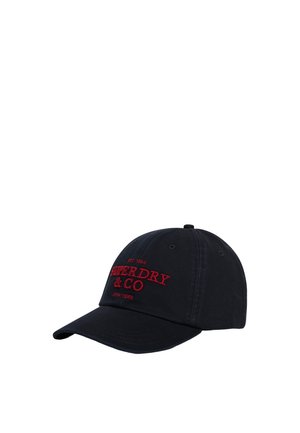Schwarze Baseballmütze mit rotem besticktem Text "SUPERDRY & CO NEW YORK" auf dem Vorderpaneel.