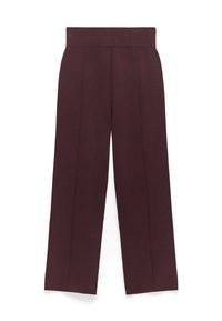 - Spodnie treningowe