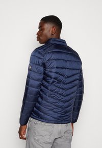 Jack & Jones JJEHERO PUFFER COLLAR - Giacca invernale - navy blazer