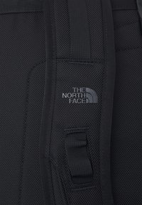 The North Face BASE CAMP FUSE BOX UNISEX - Mochila - bolt blue/black
