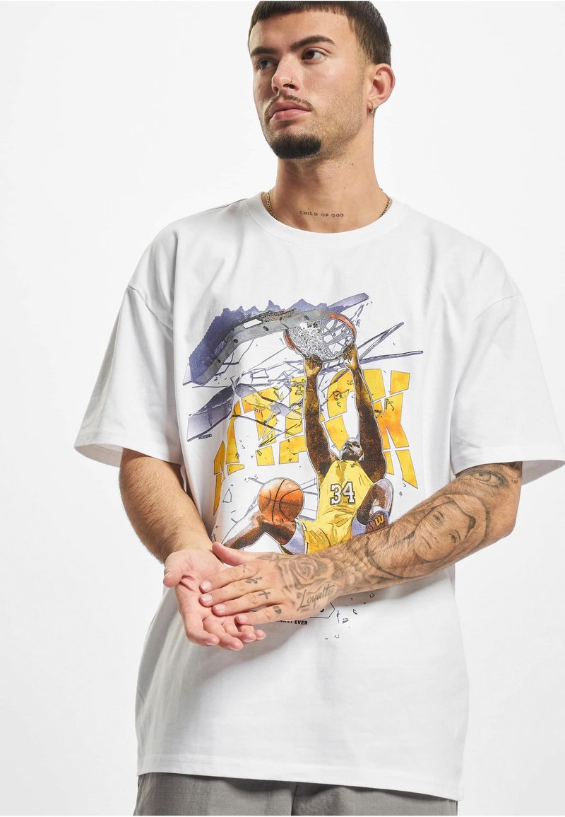 Upscale by Mister Tee ATTACK PLAYER - Print T-shirt - white
