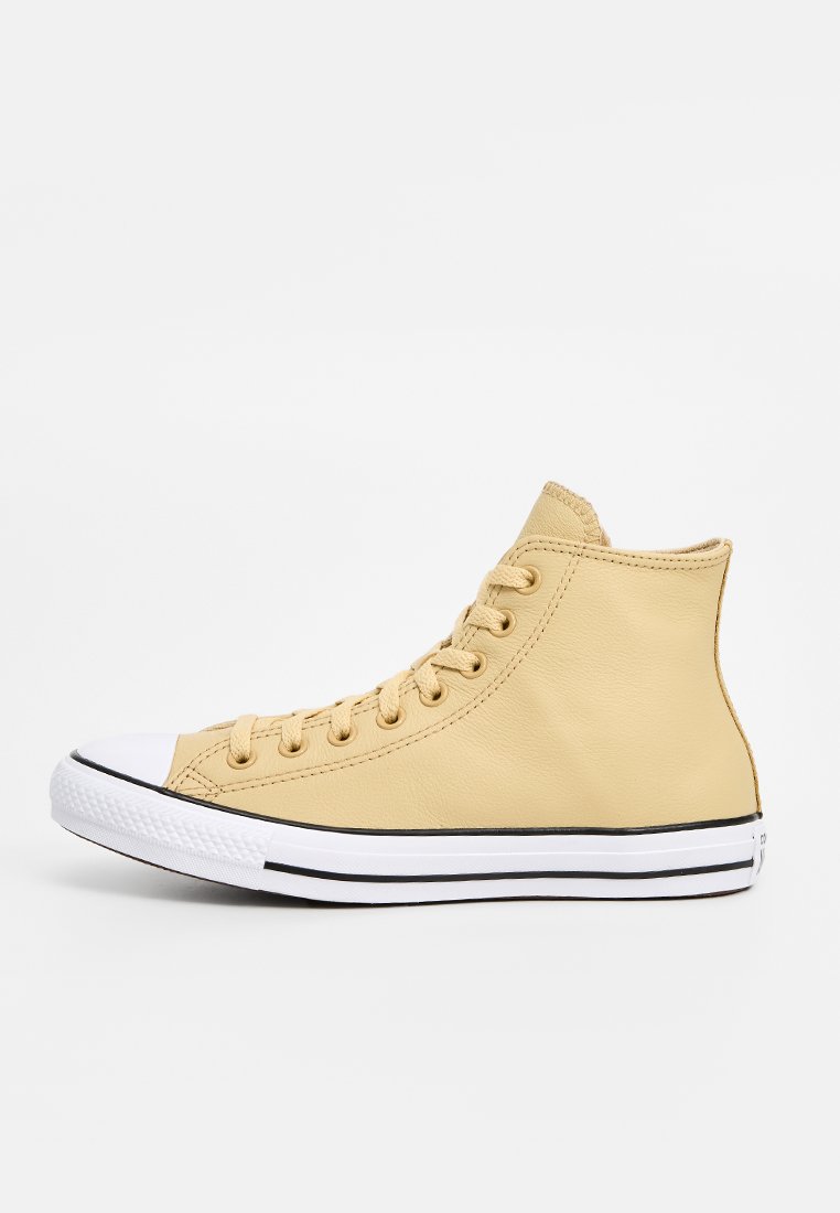 Zapatillas altas