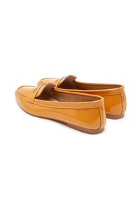 Desa Mocassins - orange