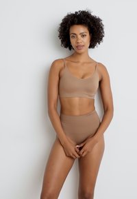 Chantelle SMOOTH COMFORT HIGH WAIST BRIEF - Alakformáló ruházat - terracotta