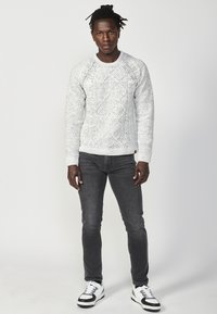 Koroshi Vesta - crudo off white