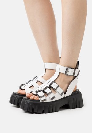 LION TEETH - Platform sandals - white