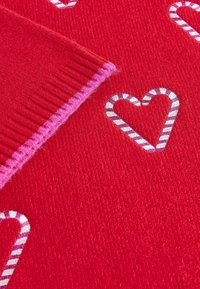 Next Sweter