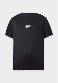 Δεν επιλέχθηκε, blu navy