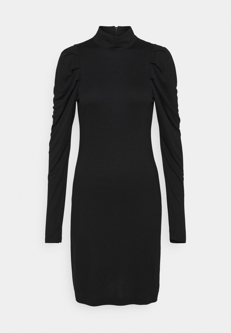 Robe noire mi-longue aux genoux, manches longues froncées et col montant, silhouette ajustée, fermeture éclair au dos.