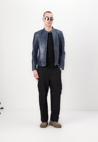 Belstaff OUTLAW - Δερμάτινο μπουφάν - insignia blue