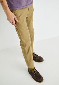 Thumbnail Image 5